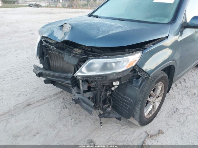 5XYKT4A67FG600933 KIA SORENTO LX