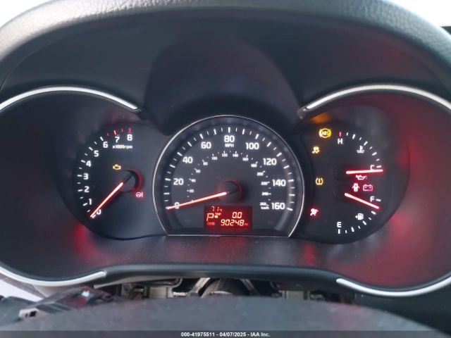 5XYKT4A67FG600933 KIA SORENTO LX