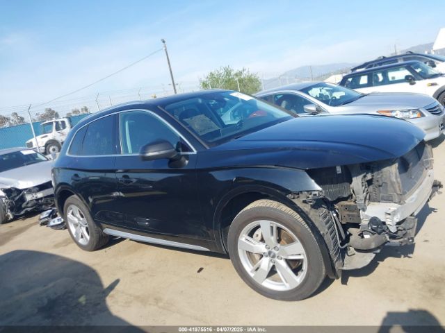 WA1BNAFY9J2055866 Audi Q5 2.0t Premium/2.0t Tech Premium