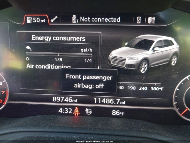 WA1BNAFY9J2055866 Audi Q5 2.0t Premium/2.0t Tech Premium