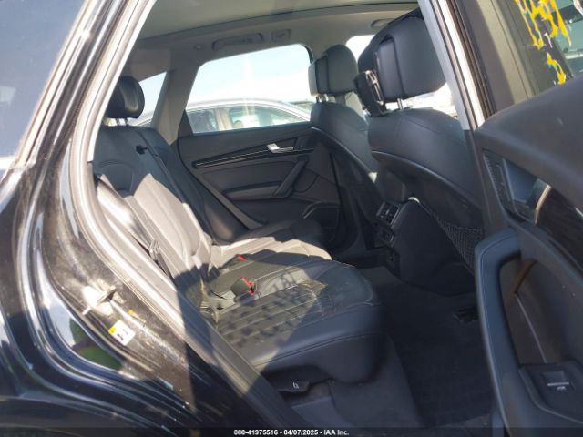 WA1BNAFY9J2055866 Audi Q5 2.0t Premium/2.0t Tech Premium