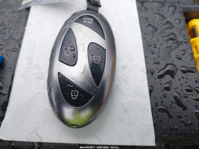 KMHLM4DG6RU750620 Hyundai ELANTRA SEL