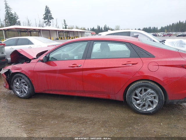 KMHLM4DG6RU750620 Hyundai ELANTRA SEL
