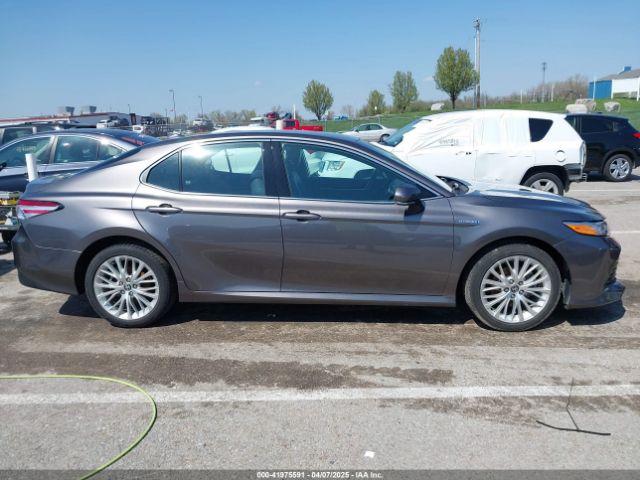 4T1F31AK0LU540545 Toyota Camry Xle Hybrid
