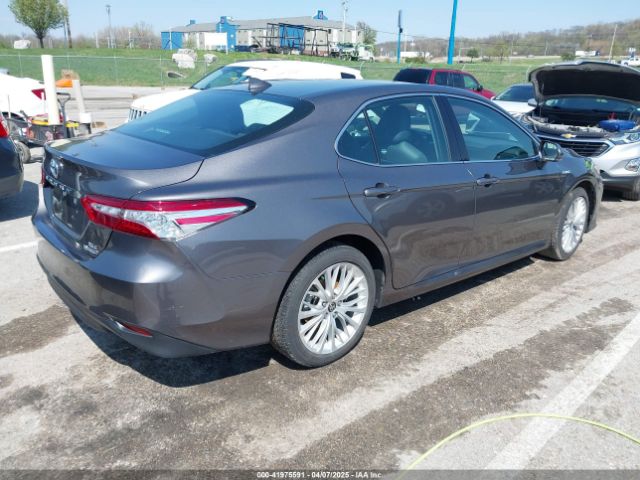 4T1F31AK0LU540545 Toyota Camry Xle Hybrid