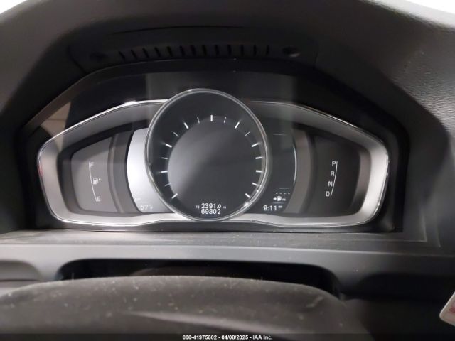 YV440MWK2J2054243 Volvo V60 Cross Country T5