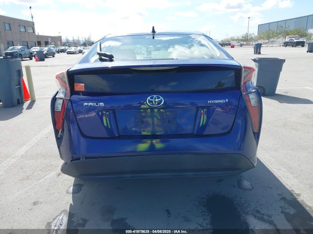 JTDKBRFU7G3528399 Toyota Prius Two