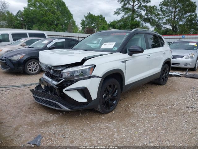3VVEX7B24PM370188 Volkswagen Taos 1.5t Se