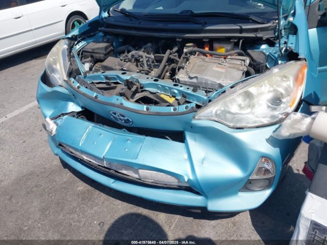 2012 TOYOTA PRIUS C JTDKDTB34C1025326 Photo 5