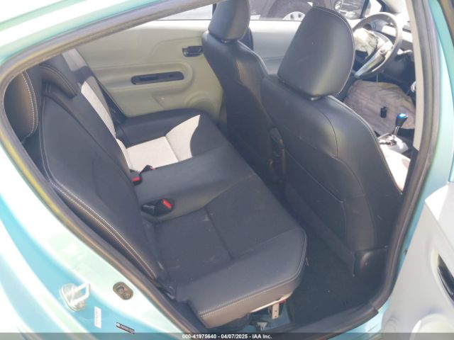2012 TOYOTA PRIUS C JTDKDTB34C1025326 Photo 7