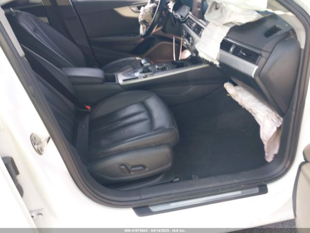 2017 AUDI A4 WAUGNAF49HN006066 Photo 4