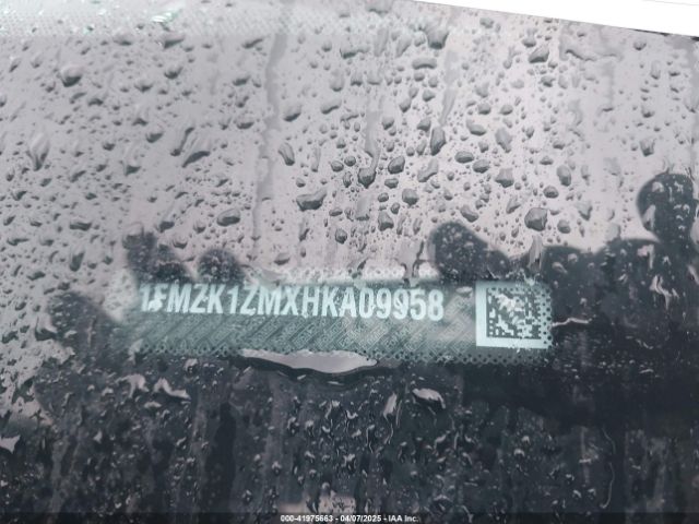 1FMZK1ZMXHKA09958 Ford Transit-150 Xlt