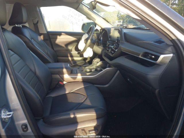 5TDGZRAH2NS092200 Toyota Highlander Xle