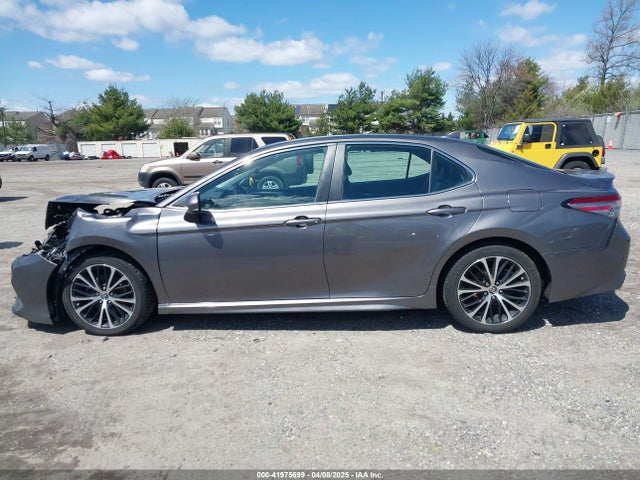 4T1B11HK9KU800580 Toyota CAMRY SE
