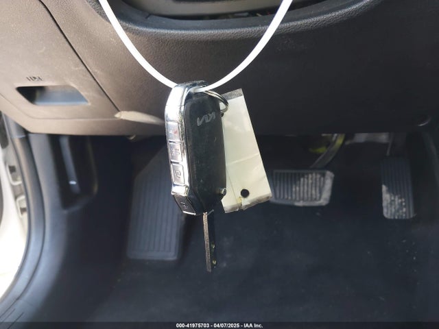 3KPF24AD0RE809371 KIA mpi nu