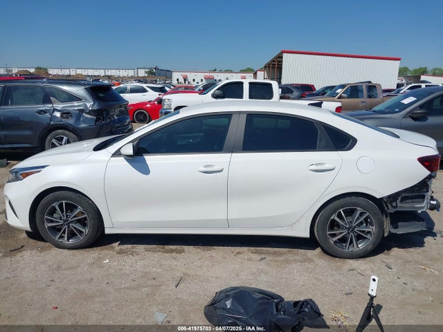 3KPF24AD0RE809371 KIA mpi nu