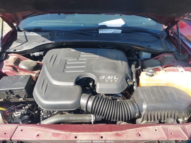 2C3CDXBGXJH337460 Dodge Charger Sxt Rwd