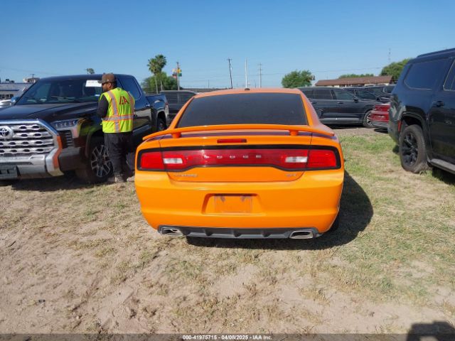 2C3CDXHG2EH164739 Dodge Charger Sxt