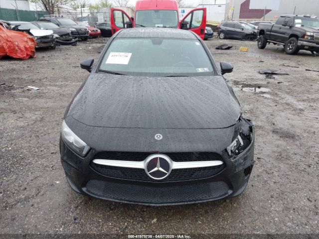 W1K3G4FB1LJ238193 Mercedes-Benz A 220 4matic