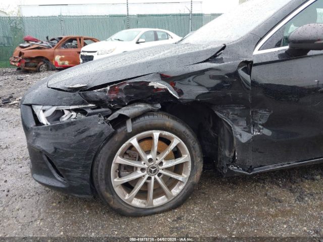 W1K3G4FB1LJ238193 Mercedes-Benz A 220 4matic