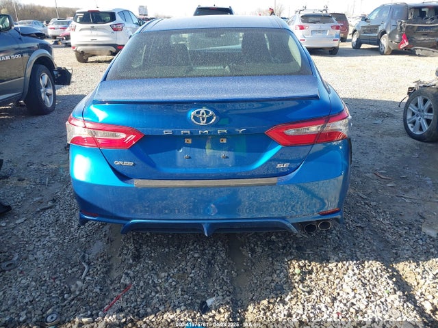 4T1B11HK9JU140782 Toyota CAMRY SE