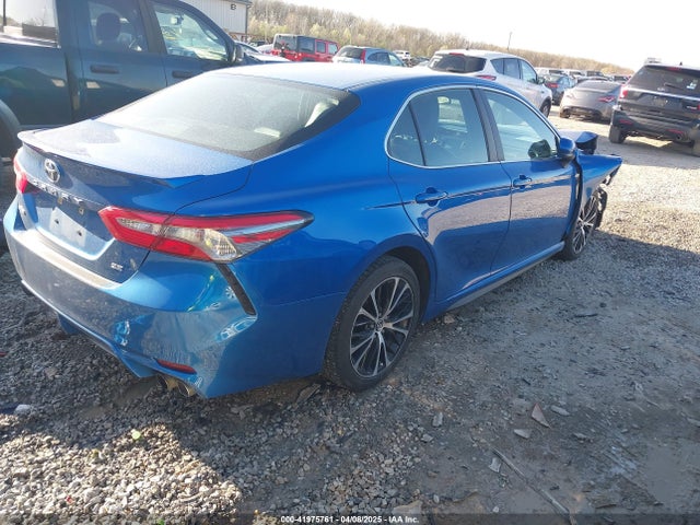 4T1B11HK9JU140782 Toyota CAMRY SE