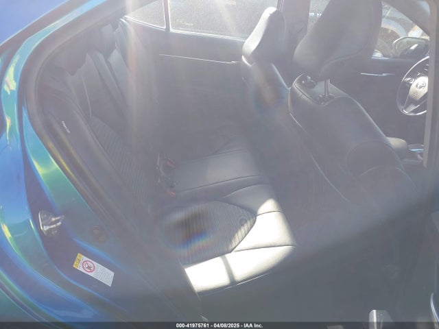 4T1B11HK9JU140782 Toyota CAMRY SE