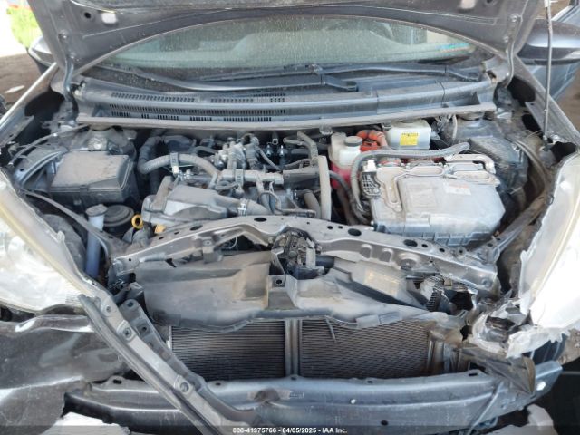 JTDKDTB38E1572456 Toyota Prius C Three