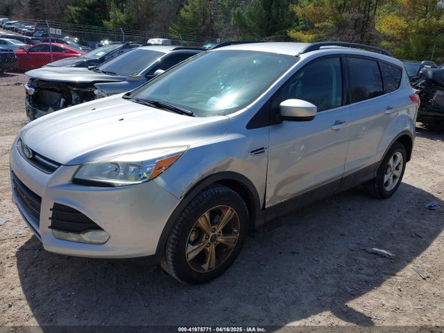 1FMCU0GX8EUC45094 Ford ESCAPE SE