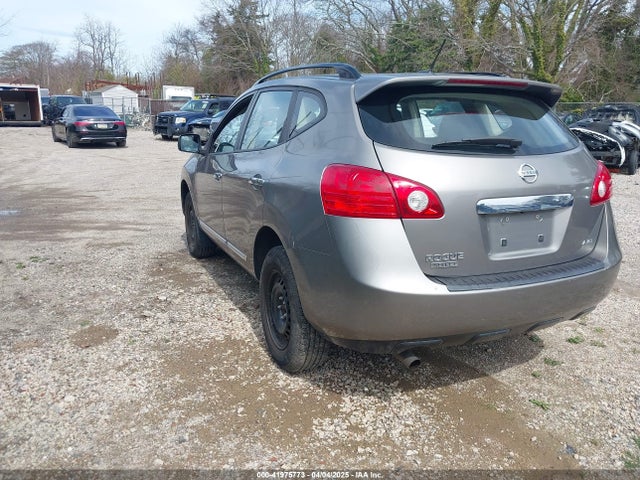 JN8AS5MV6EW710398 Nissan Rogue Select S