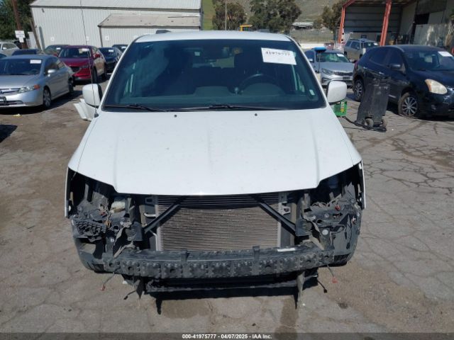 2C4RDGEG2JR342972 Dodge Grand Caravan Gt