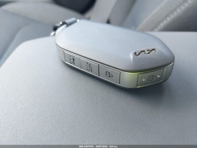 3KPFT4DE3SE020901 KIA K4 Lxs