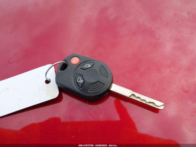 1FMCU9G91HUC35811 Ford ESCAPE SE