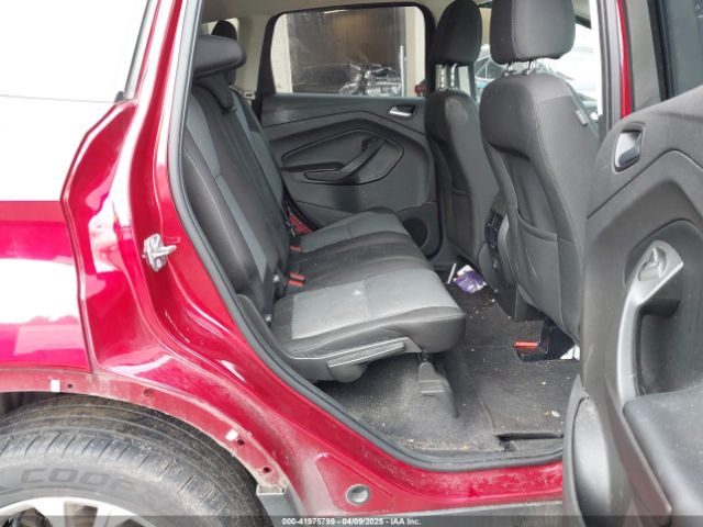 1FMCU9G91HUC35811 Ford ESCAPE SE