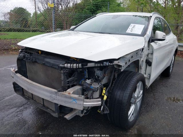 WDCTG4GBXJJ370000 Mercedes-Benz Gla 250 4matic