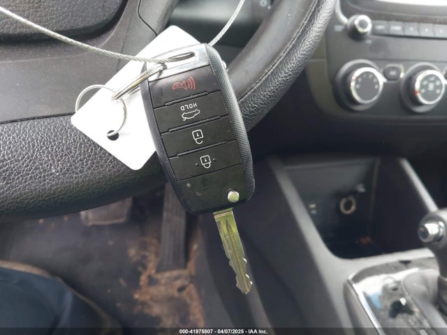 3KPFK4A70HE158512 KIA FORTE LX