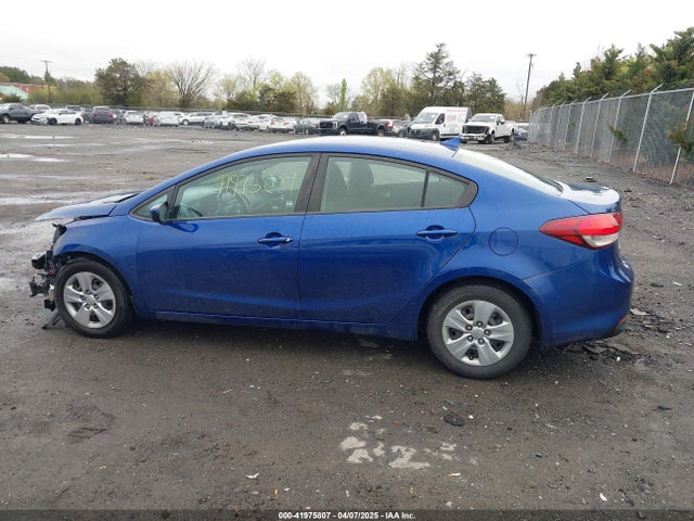 3KPFK4A70HE158512 KIA FORTE LX