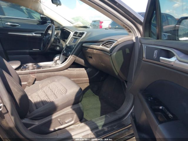 3FA6P0H77GR268017 Ford FUSION SE