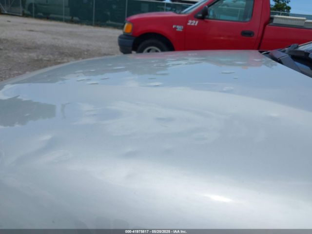 5YFB4MDE3RP091939 Toyota COROLLA LE