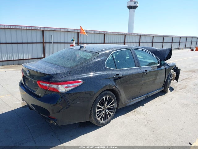 4T1B11HK5KU689882 Toyota CAMRY SE