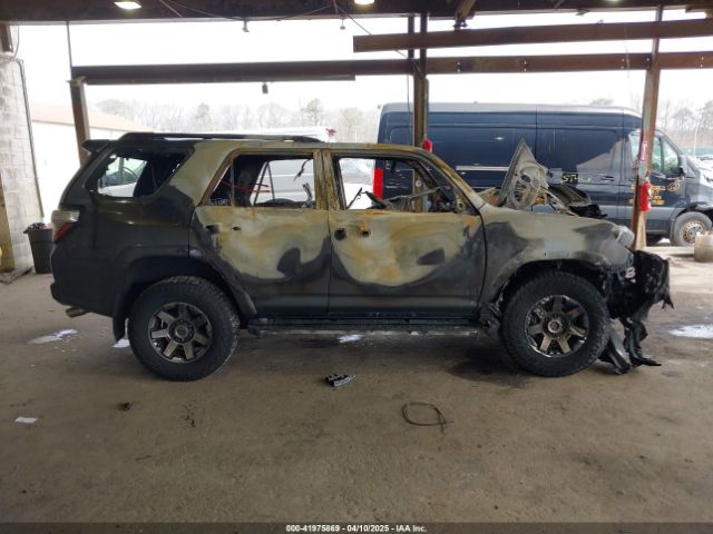 JTERU5JR3M5844835 Toyota 4runner Trd Off Road Premium