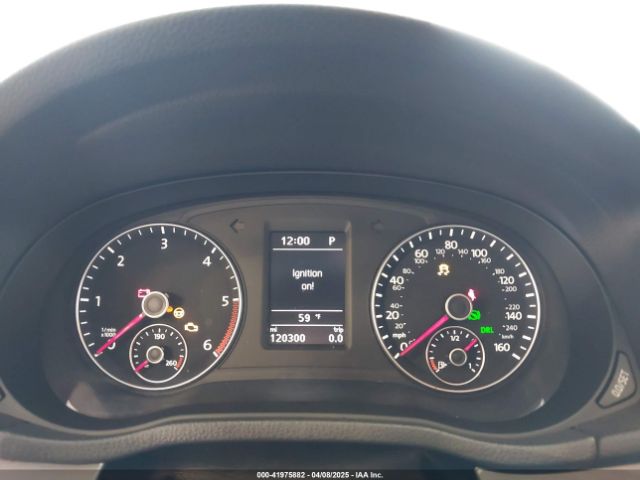 1VWBN7A3XEC033909 Volkswagen Passat 2.0l Tdi Se