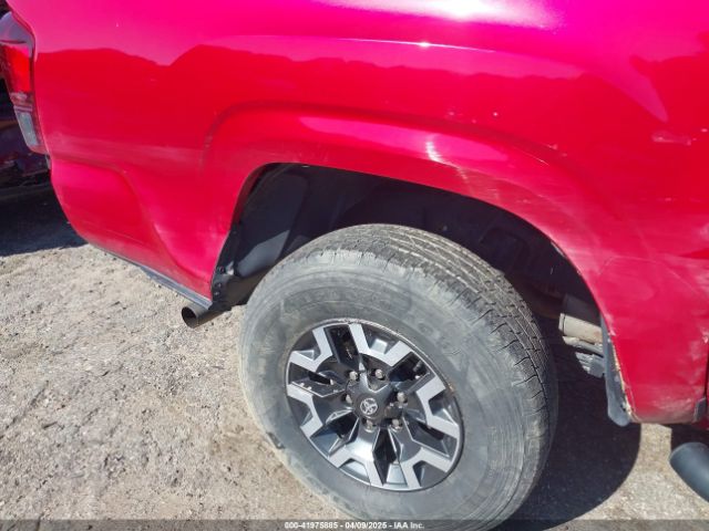 3TYAX5GN3NT041035 Toyota Tacoma Sr
