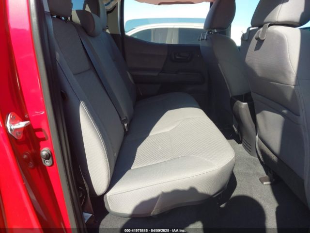 3TYAX5GN3NT041035 Toyota Tacoma Sr