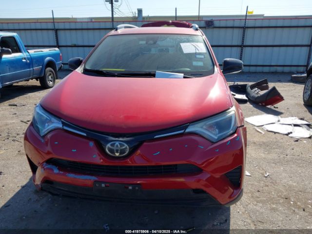 JTMZFREV8HJ118589 Toyota RAV4 LE