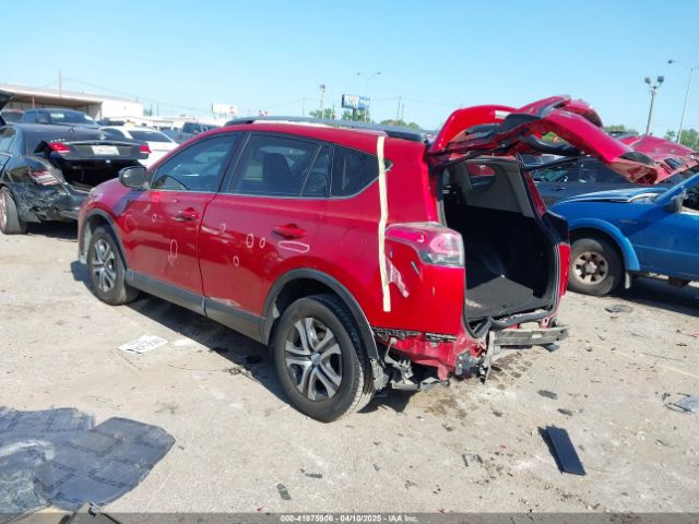 JTMZFREV8HJ118589 Toyota RAV4 LE