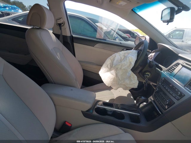 5NPE24AFXHH481349 Hyundai SONATA SE