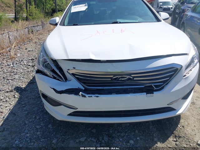 5NPE24AFXHH481349 Hyundai SONATA SE