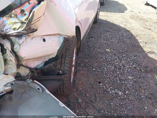 3GNAXSEV0JL105729 Chevrolet EQUINOX LT
