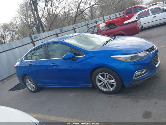 1G1BE5SM7H7196635 Chevrolet Cruze Lt Auto
